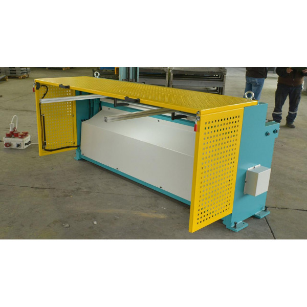 Гильотинные ножницы Ckemsa ERGM 2020 × 2,0 мм