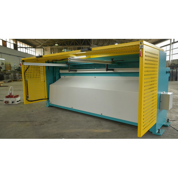 Гильотинные ножницы Ckemsa ERGM 2020 × 2,0 мм