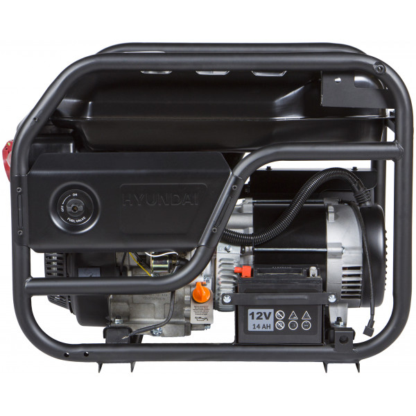 Генератор бензиновий Hyundai HHY 9050FE-T